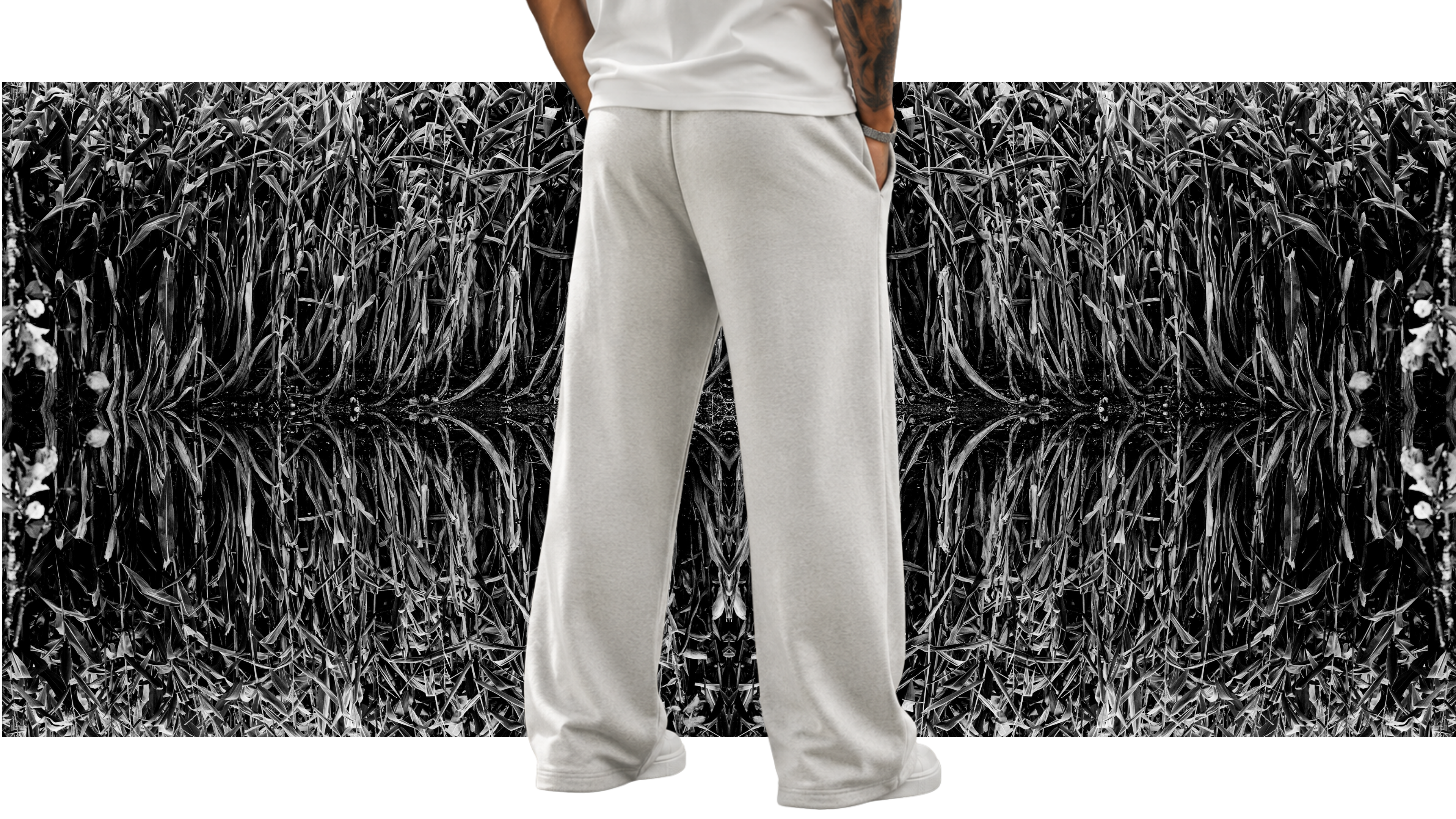 GREY JOGGERS