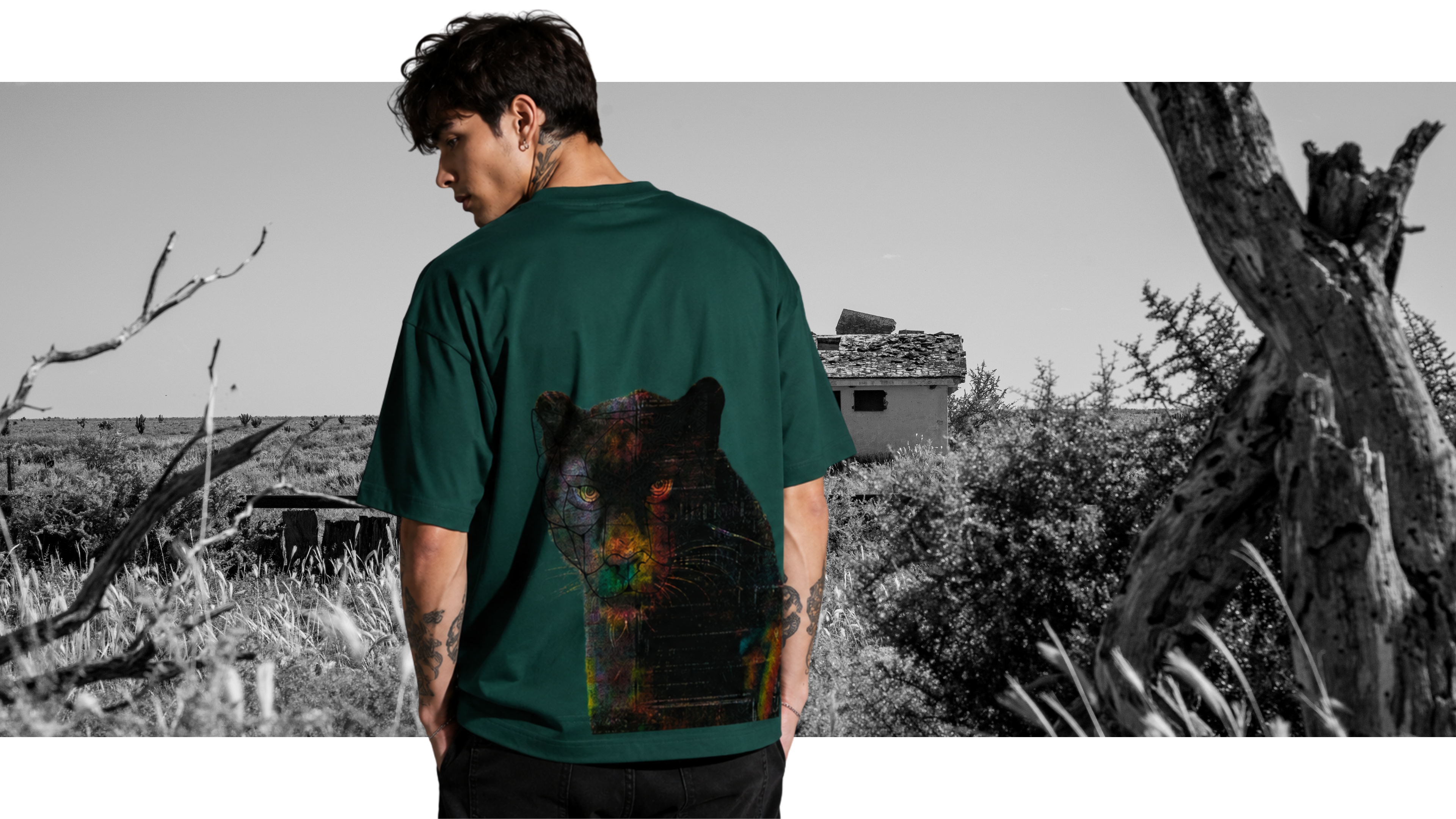 PANTHER OVERSIZED T-SHIRT