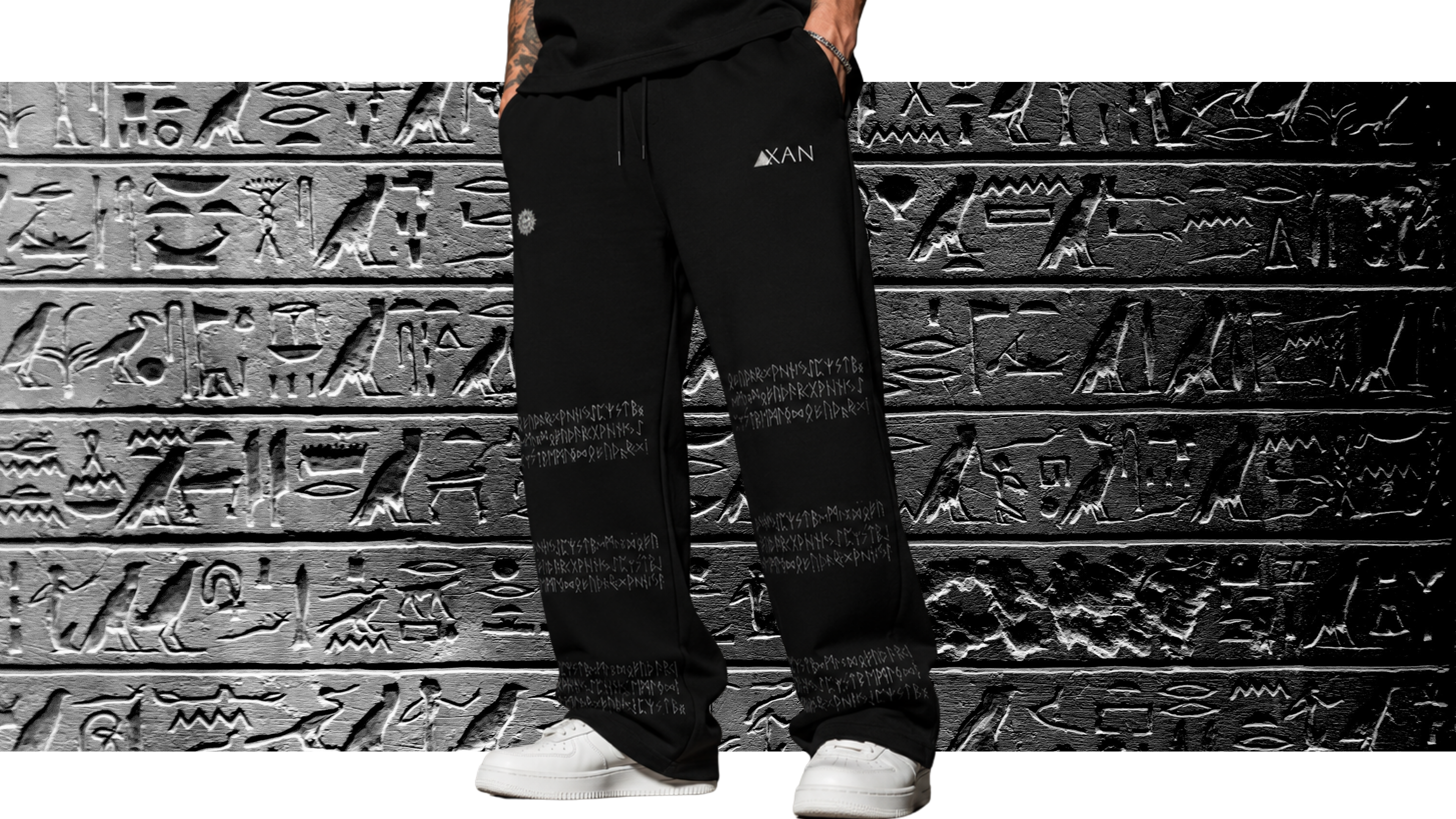 SYMBOLISM JOGGERS