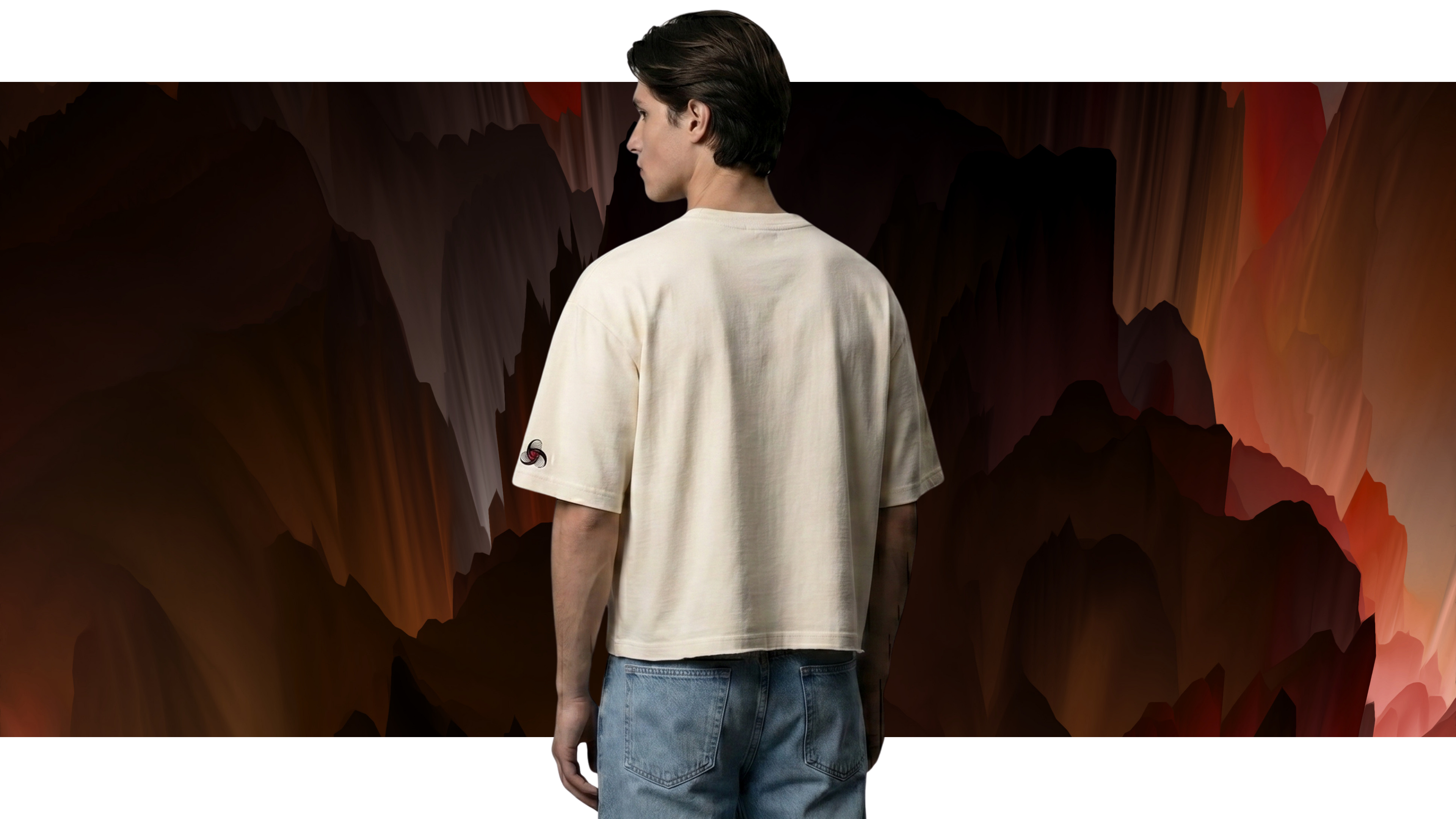 EMBRACE BOXY FIT OVERSIZED T-SHIRT