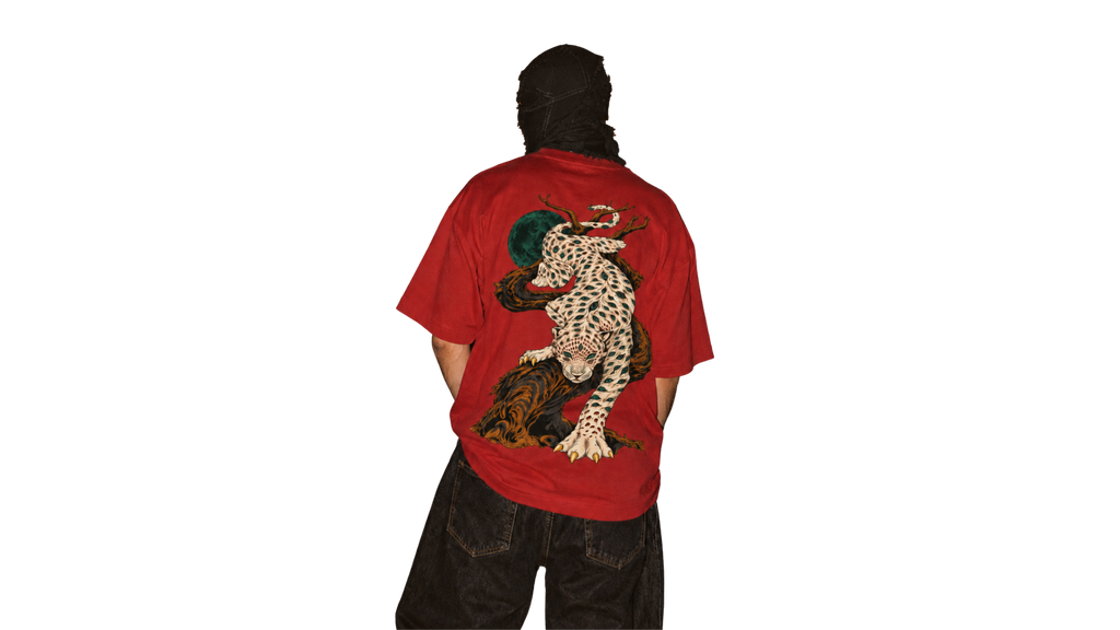 LEOPARD red oversized tee — model back