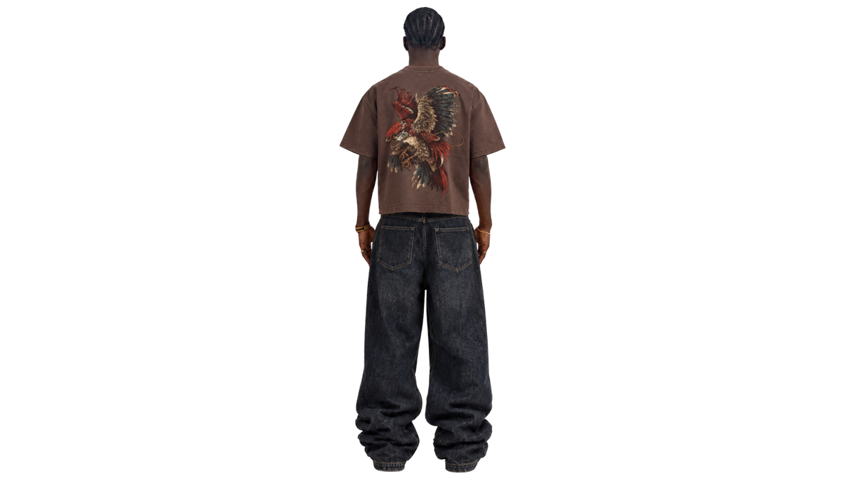 RESTRAINT brown boxy tee — model back